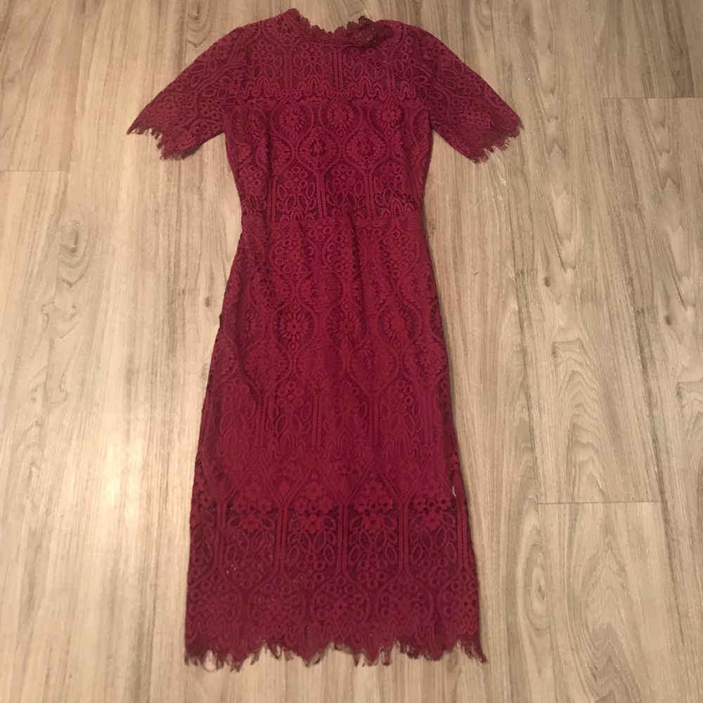 Lulu’s Burgundy Lace Dress